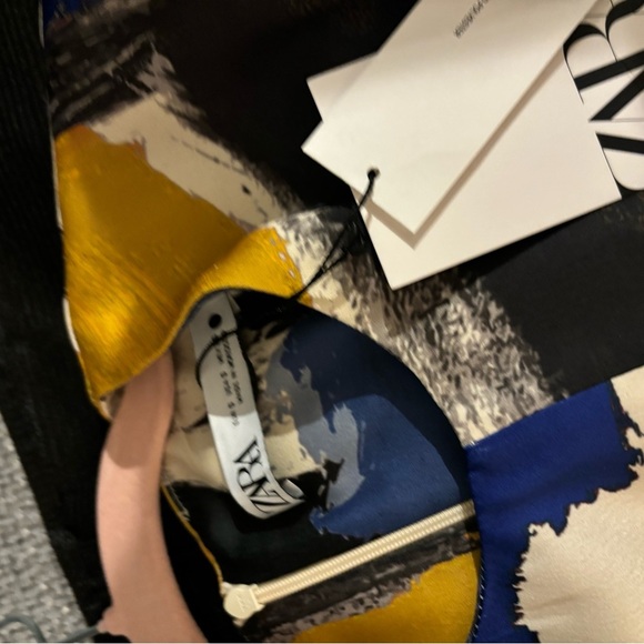 Brand new Zara Abstract Print Midi Dress, Small ! - Picture 7 of 9